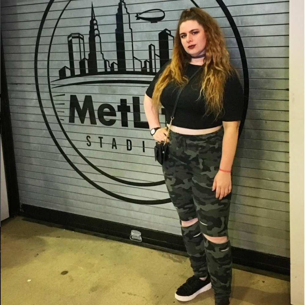 Meet your Posher, Emily